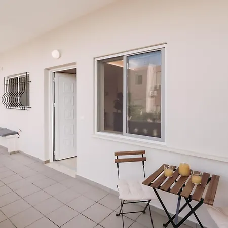 Cozy Living Chania Close To The Daire Hanya