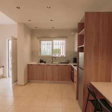 Cozy Living Chania Close To The Hanya