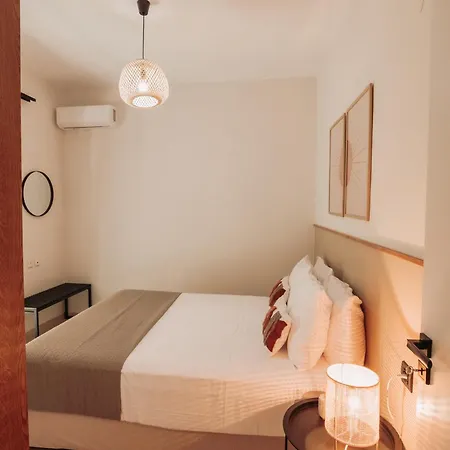 아파트 Cozy Living Chania Close To The 하니아