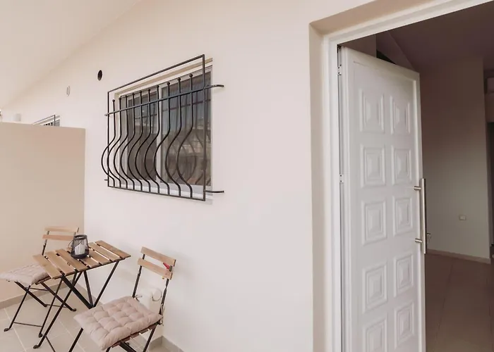 Cozy Living Chania Close To The *