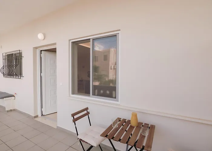 Cozy Living Chania Close To The *