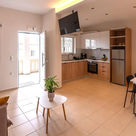 Cozy Living Chania Close To The * La Canée